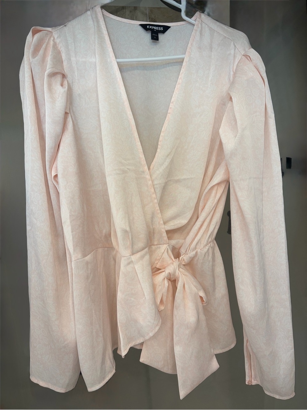 Express Pale Blush Wrap Top with Tie Waist XL Floral Satin Like Fabric